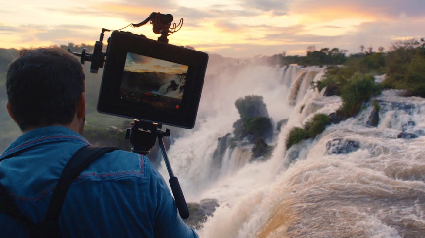 Apple Corporate Video Cover