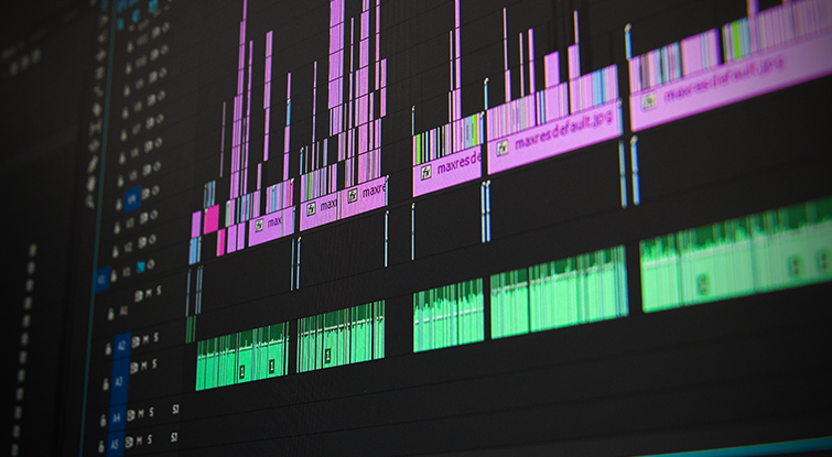 9 Must Read Articles for Filmmakers (May 2016): Premiere Pro Timeline