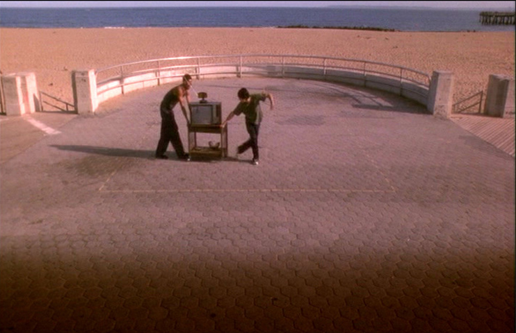 Cinematography Tip: Masks and Vignettes - Vignette Cinematography Tip: Masks and Vignettes - Vignette