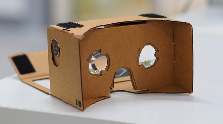 7 Clever (and Affordable) Holiday Gifts for Filmmakers: Google Cardboard