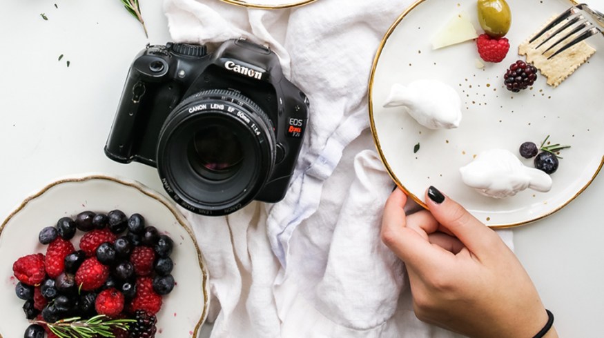 Food Styling Tips for Capturing the Ideal Holiday Meal