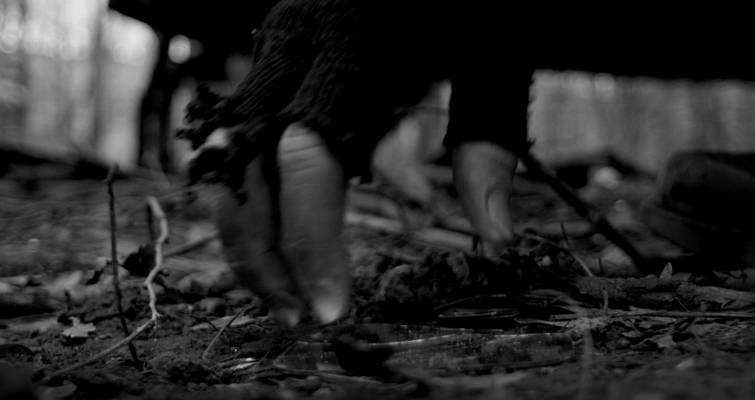 Go Medieval With These Easy-to-Make Fantasy Props: Frayed Material