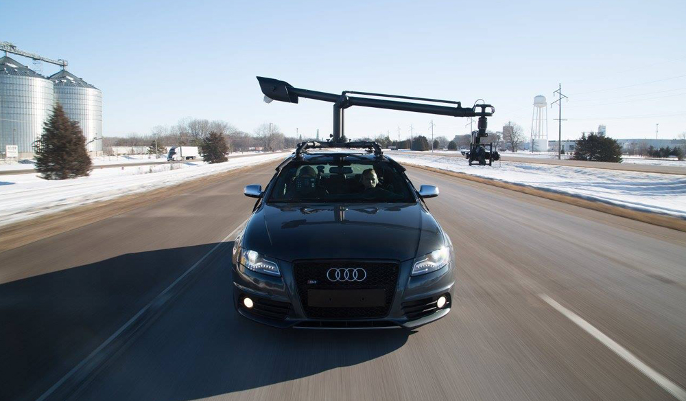 Turn Your Vehicle into a Camera Car with MotoCrane