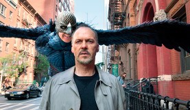 Composition Tactic: Intersecting Background Objects