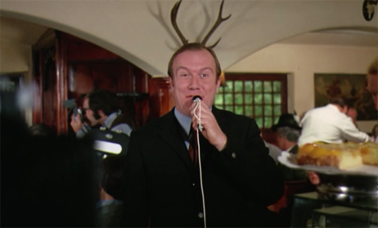 Composition Tactic: Intersecting Background Objects — Willy Wonka