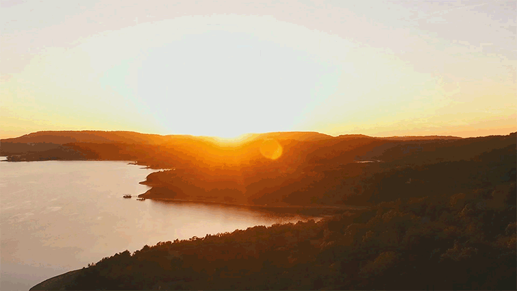 How to Create a Zolly Warp Effect in After Effects - Sunset How to Create a Zolly Warp Effect in After Effects - Sunset