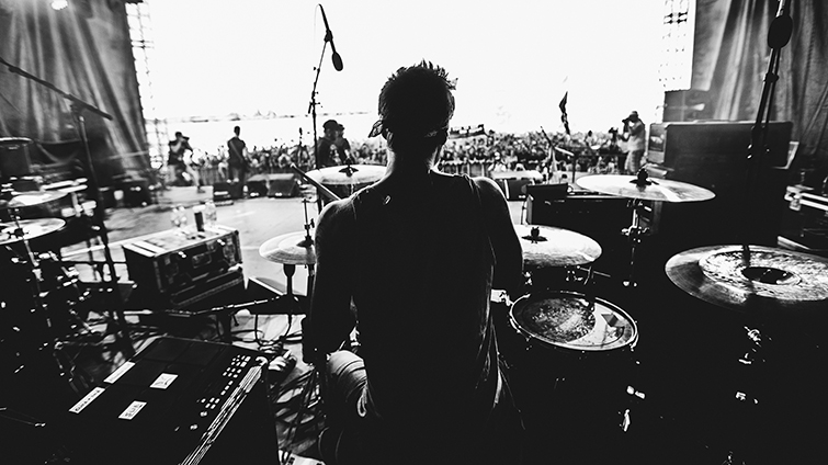 Concert Videography: What You Should and Shouldn't Do — Avoid Disruptions Concert Videography: What You Should and Shouldn't Do — Avoid Disruptions