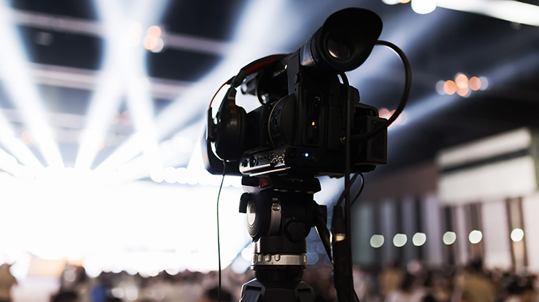 Concert Videography: What You Should and Shouldn't Do — Multiple Angles Concert Videography: What You Should and Shouldn't Do — Multiple Angles