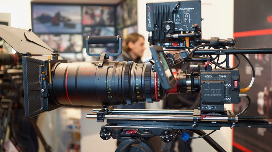4 Awesome Innovations in Lens Technology Every Filmmaker Needs