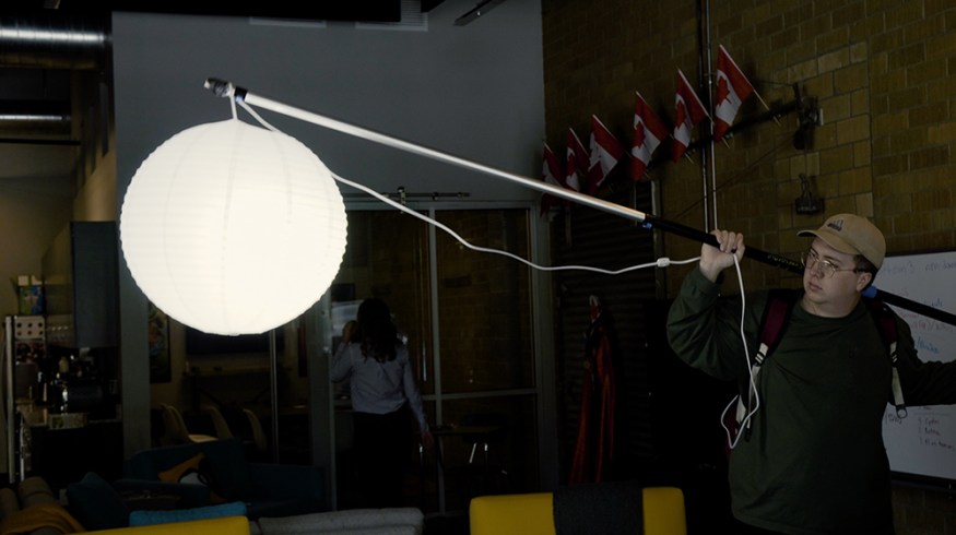 Video Tutorial: Create a DIY Wireless China Ball Light