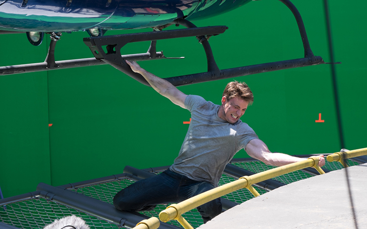 The Cameras and Lenses Behind the Marvel Cinematic Universe — Phase Three - Chris Evans