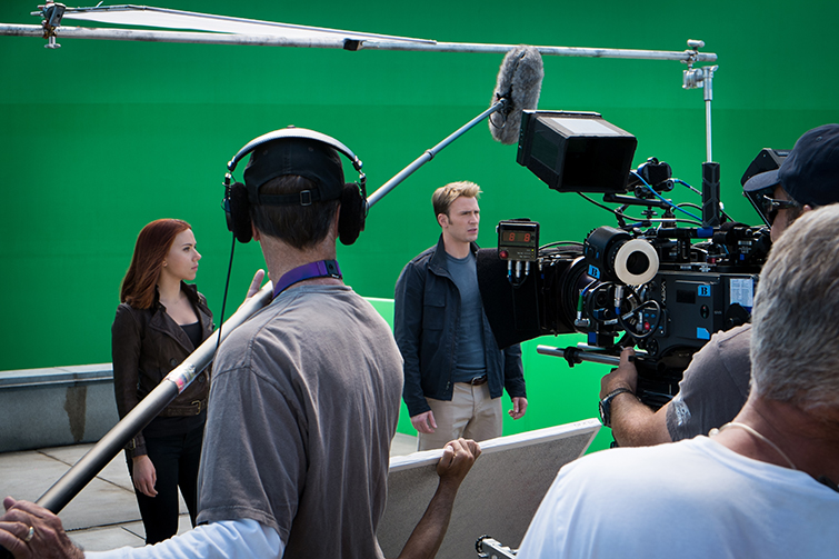 The Cameras and Lenses Behind the Marvel Cinematic Universe (Phase Two) - Scarlett Johansson and Chris Evans