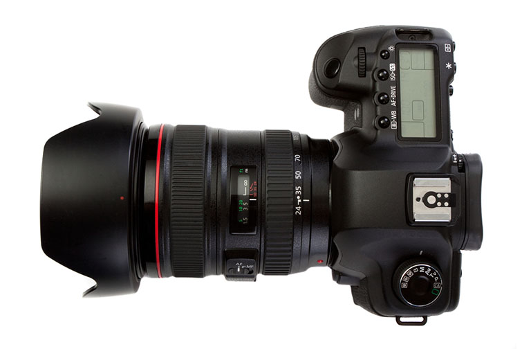 Four Reasons You Should Use (and Love) Your Camera’s Stock Lens — Solid Range of Coverage