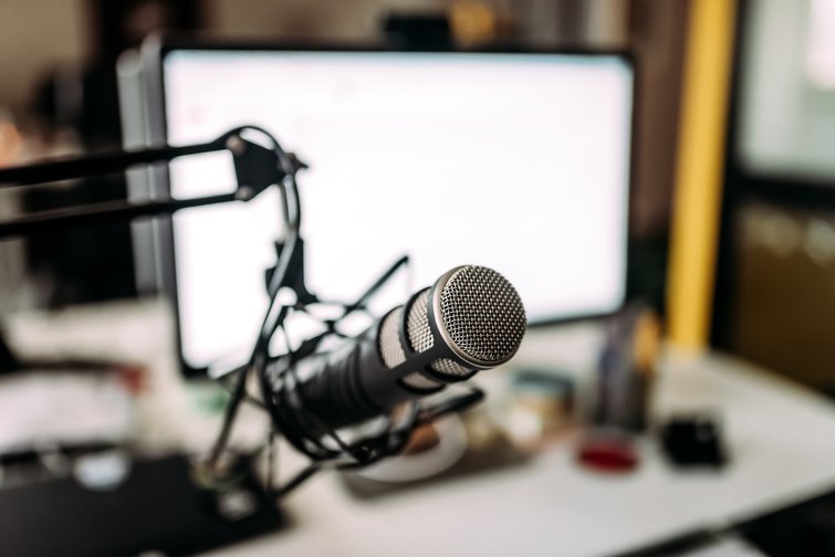 A Guide to Turning Your Podcasts into Video Podcasts — Podcast Microphone A Guide to Turning Your Podcasts into Video Podcasts — Podcast Microphone
