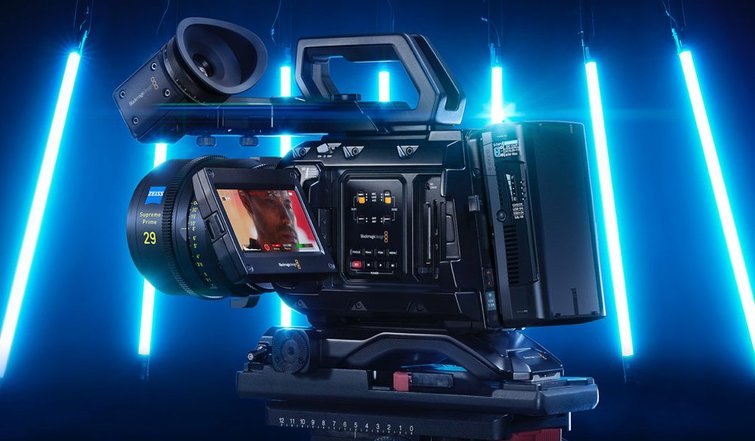 Blackmagic URSA Mini Pro 12K Blackmagic URSA Mini Pro 12K