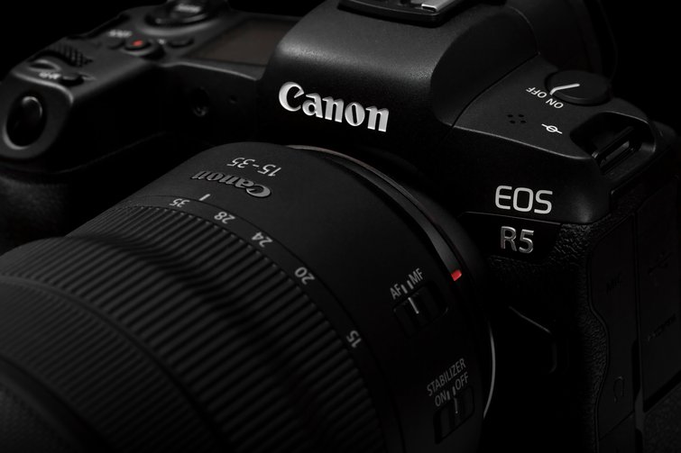 Canon EOS R5