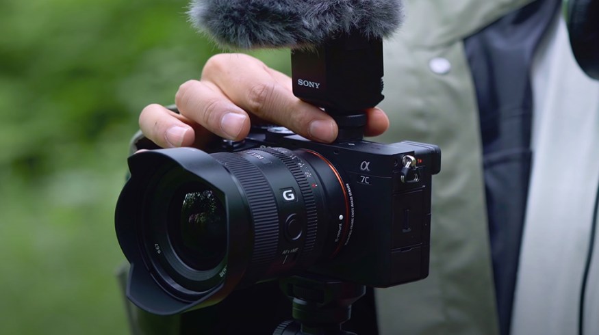 The Sony a6400 is a Low-Light Beast on a Budget