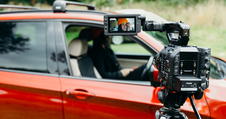 Canon's C300 filming a car scene