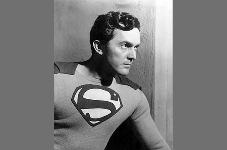 Kirk Alyn in the black-and-white 1948 Superman