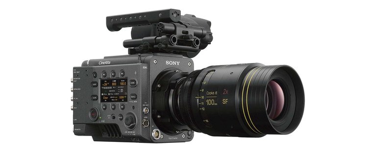 Sony FX30: The New Entry-Level Cinema Camera to Beat?