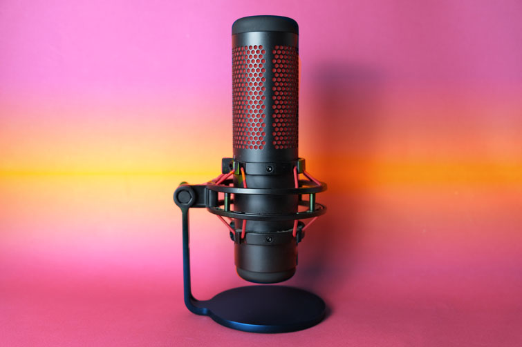 Microphone for podcasts and sound recording